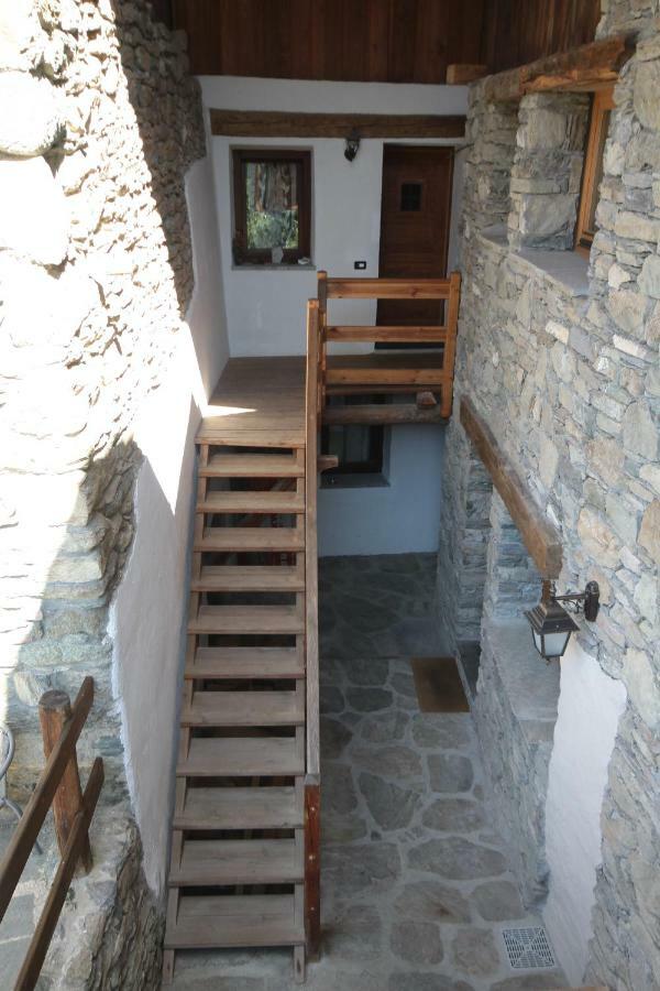 Appartamenti Peroulaz Charvensod Exterior foto